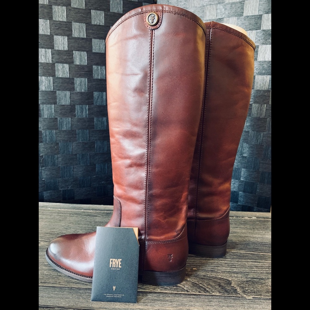 Fyre Boots - Melissa Button 2 - size 7.5